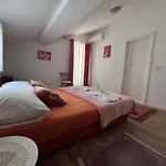 & App Minka Maison d'hôtes 3*