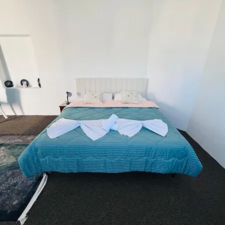 Rooms & App Minka Guest house