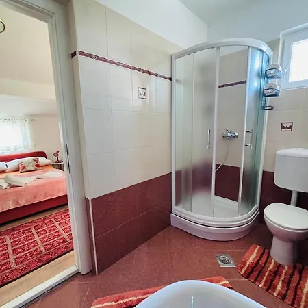 Rooms & App Minka 4*