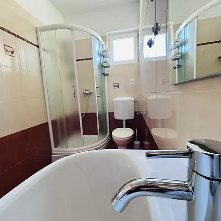 Rooms & App Minka Jadranovo
