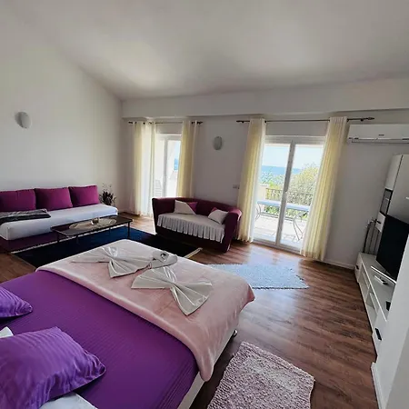 Rooms & App Minka 4*
