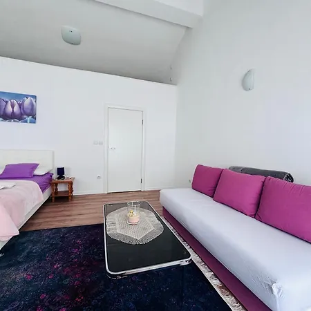 & App Minka Pensjonat 3*