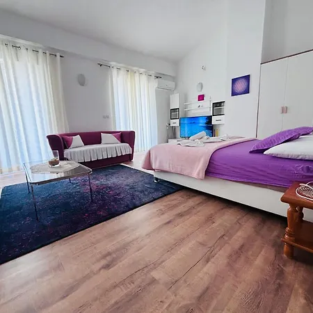 Pensjonat & App Minka Jadranovo