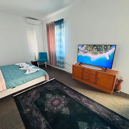 Rooms & App Minka 4* Jadranovo