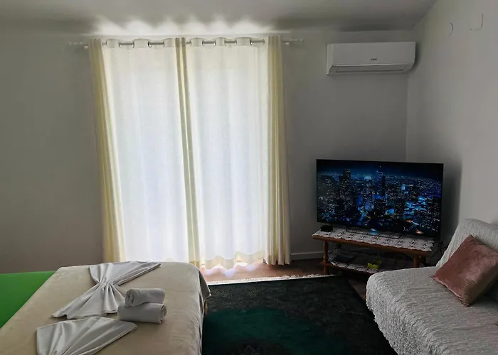 & App Minka Pensión Jadranovo