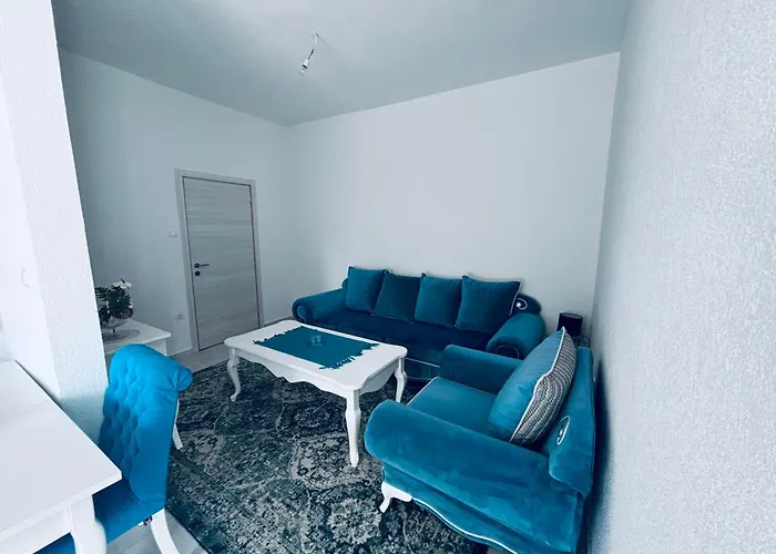 & App Minka Pensión Jadranovo